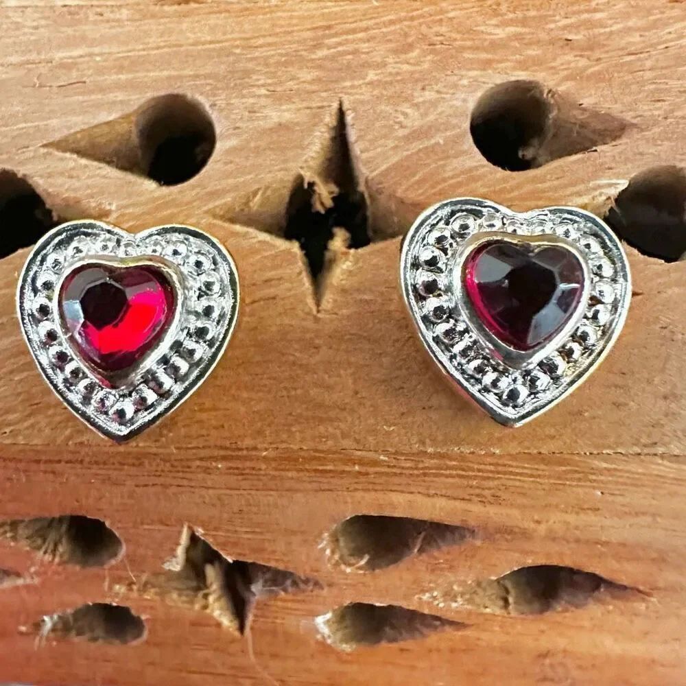 Red rhinestone heart post earrings